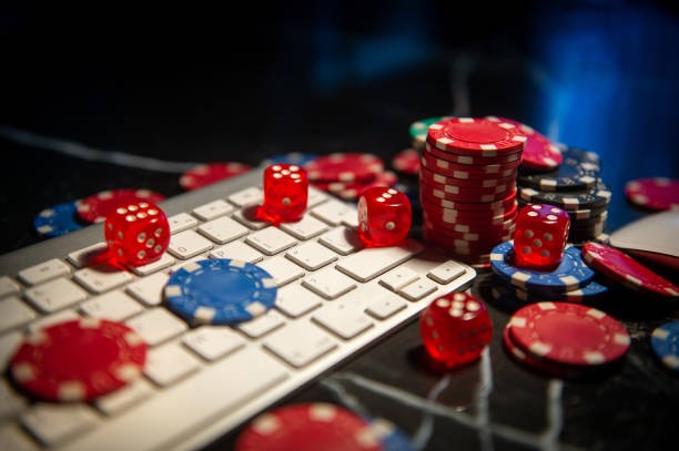 rp666 platform interface showing live-dealer tables, slots, sportsbook, and esports markets on mobile